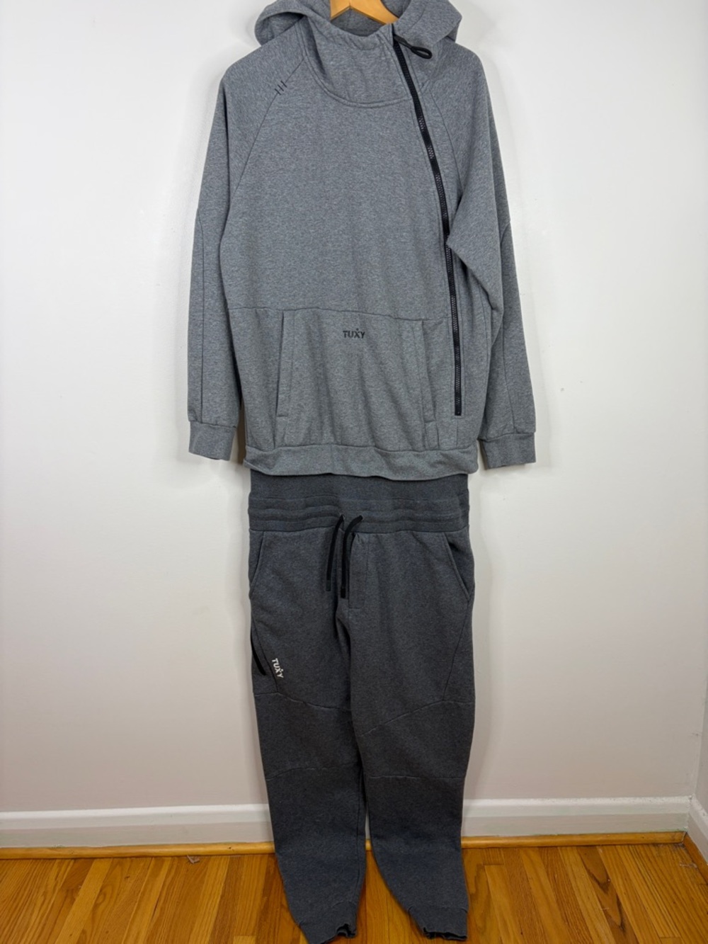 Tuxy Suit Mens 2XL Gray Fleece Sweatsuit Tracksuit One Piece Hoodie Joggers